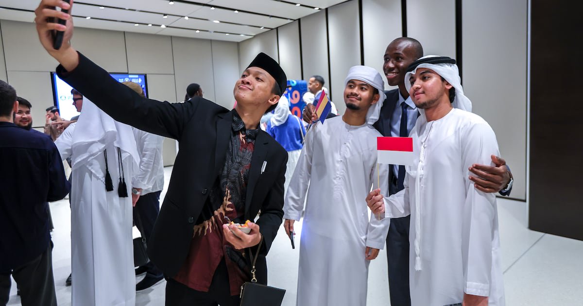 Abu Dhabi Reading Club Sets Guinness Record with Nearly 70 Nationalities at Zayed National Museum